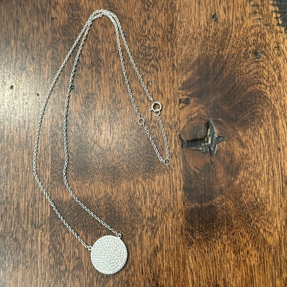 NWT 🎉host pick🎉🎈 sterling silver disc pendant with cubic zirconia - Picture 3 of 7